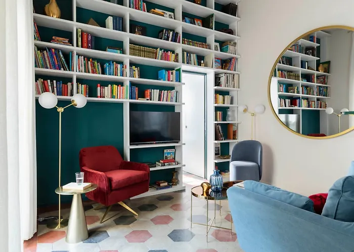 Ych-Colosseo Book House